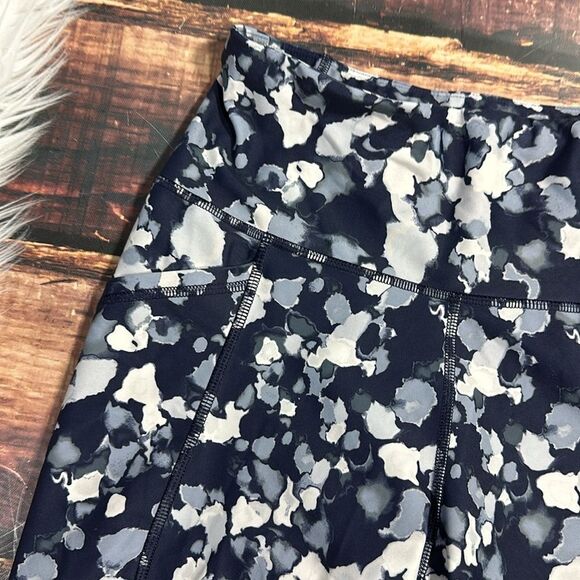 Old Navy Active Tall Athletic Leggings Blue Mesh Detail - Picture 3 of 8